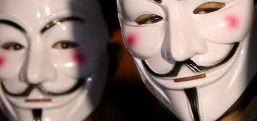 Basta con questi social network: rivogliamo l'anonimato!
